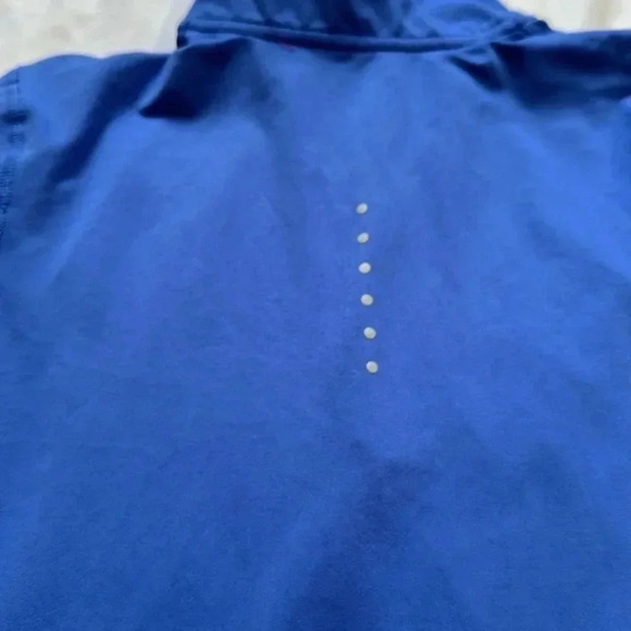 Nike running quarter zip pullover reflective size small - Picture 7 of 7